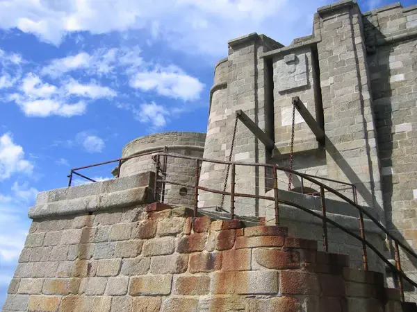 Monte Escalier 29 Installateur Monte Escalier Plouezoc'h